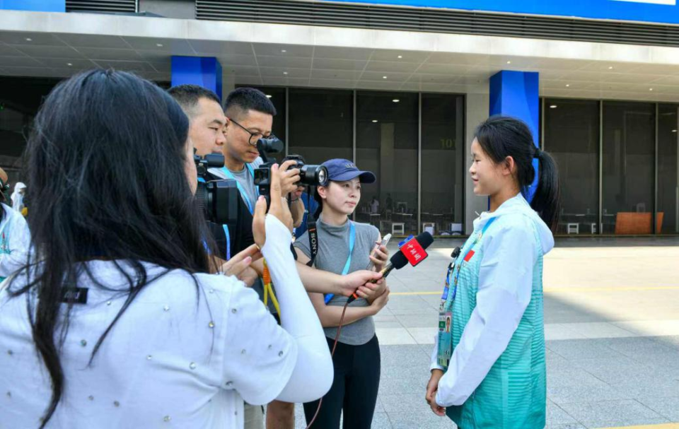 img, 配备专属彩